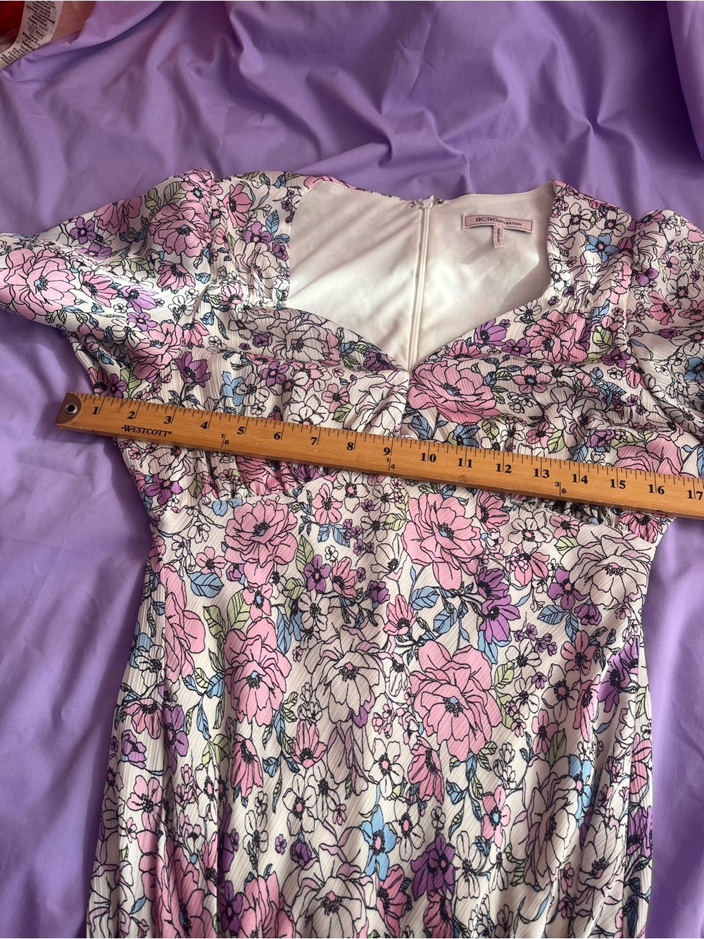 BCBGeneration Pink Floral V-Neck Short Sleeve Maxi Dress - Picture 5 of 8